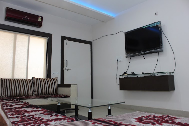 Guest-House-Inside-1