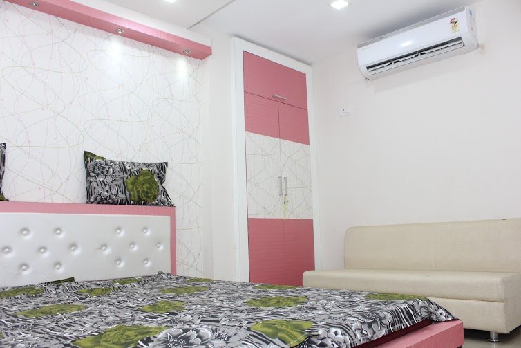 Guest-House-Inside-8