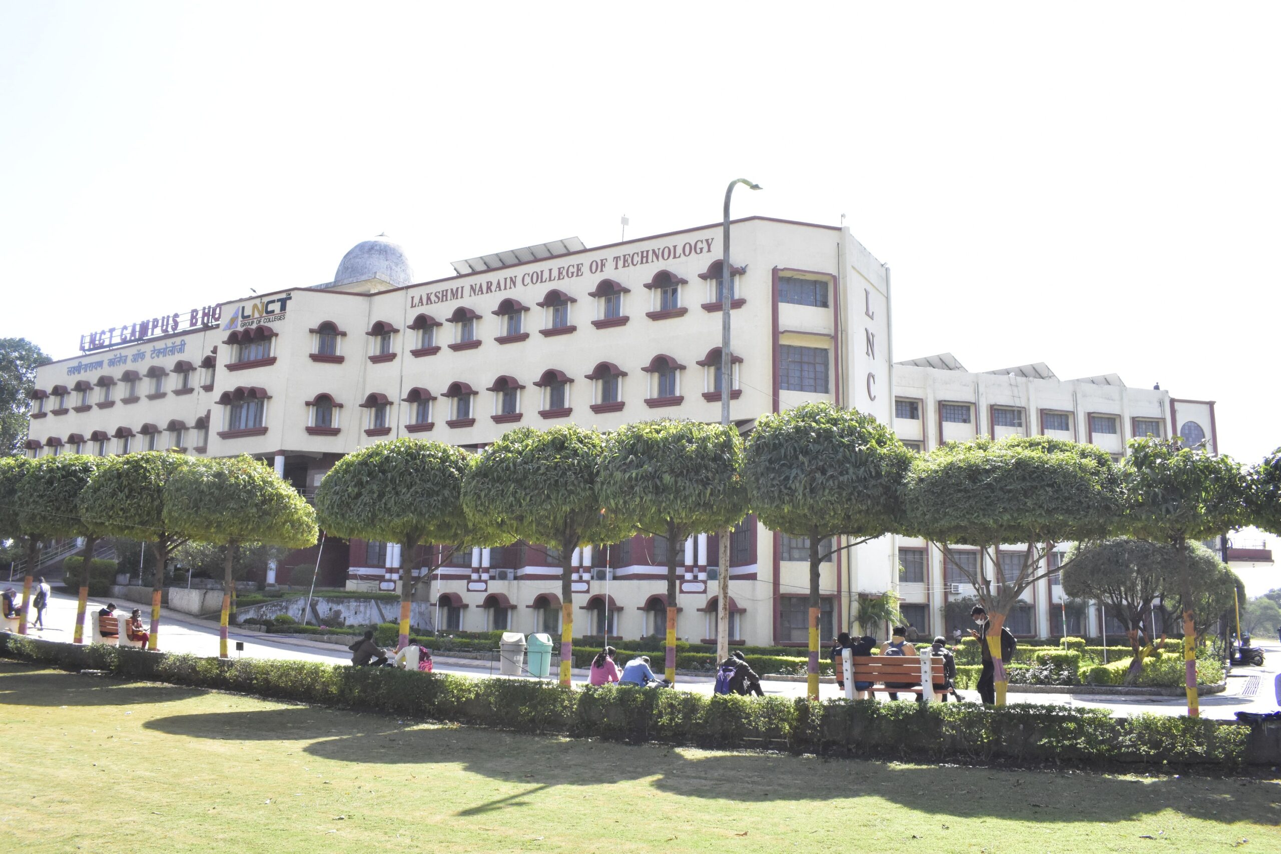 Lakshmi Narain College of Technology - [LNCT] campus